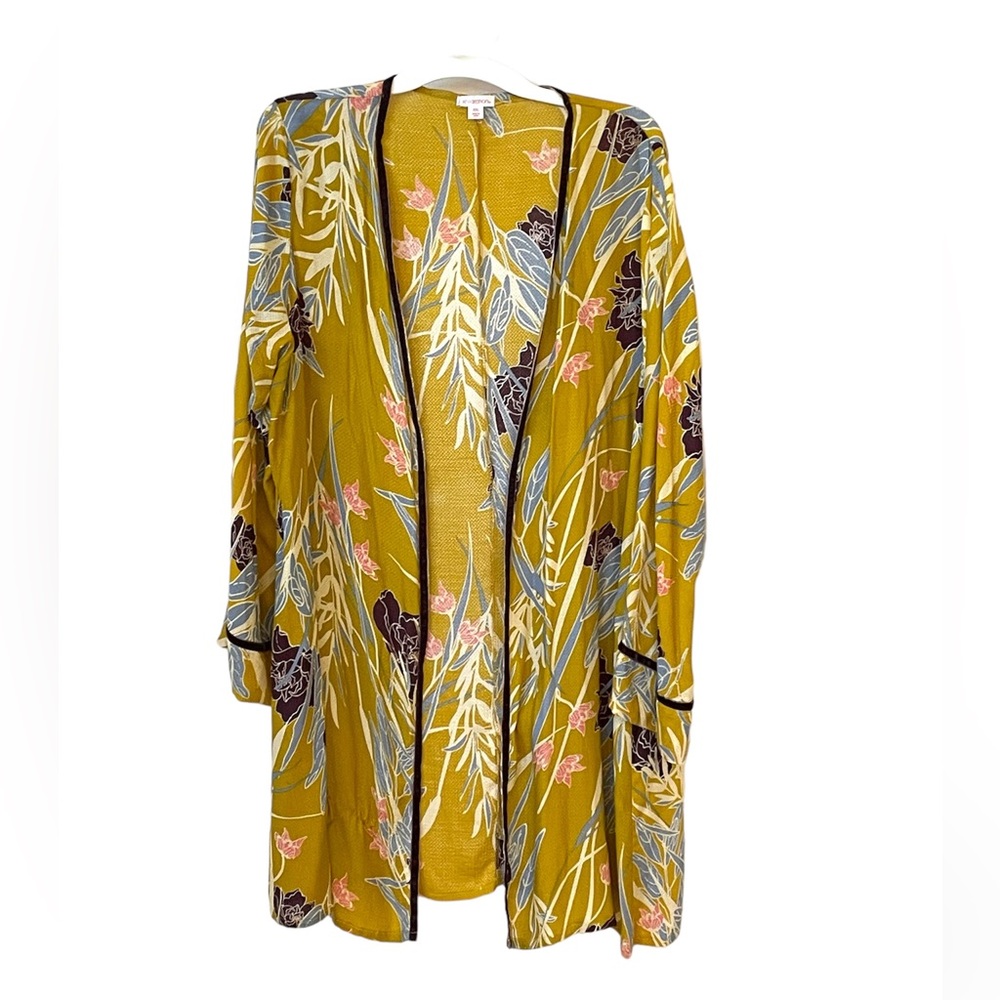 Velvet trimmed mustard yellow floral kimono